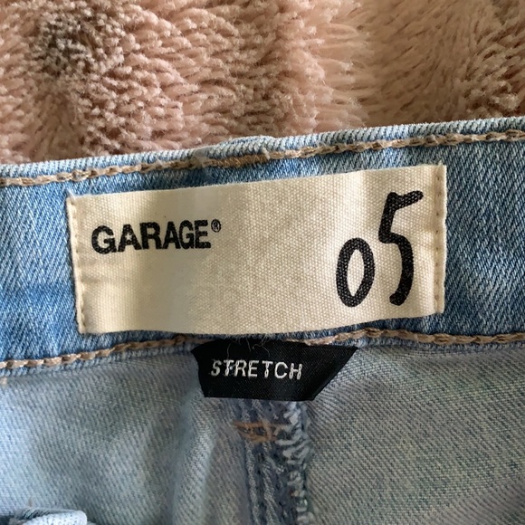 Garage Jean Shorts - Picture 2 of 3